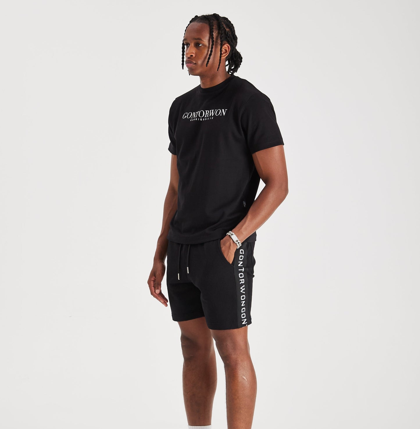 Gontorwon Black T-Shirt