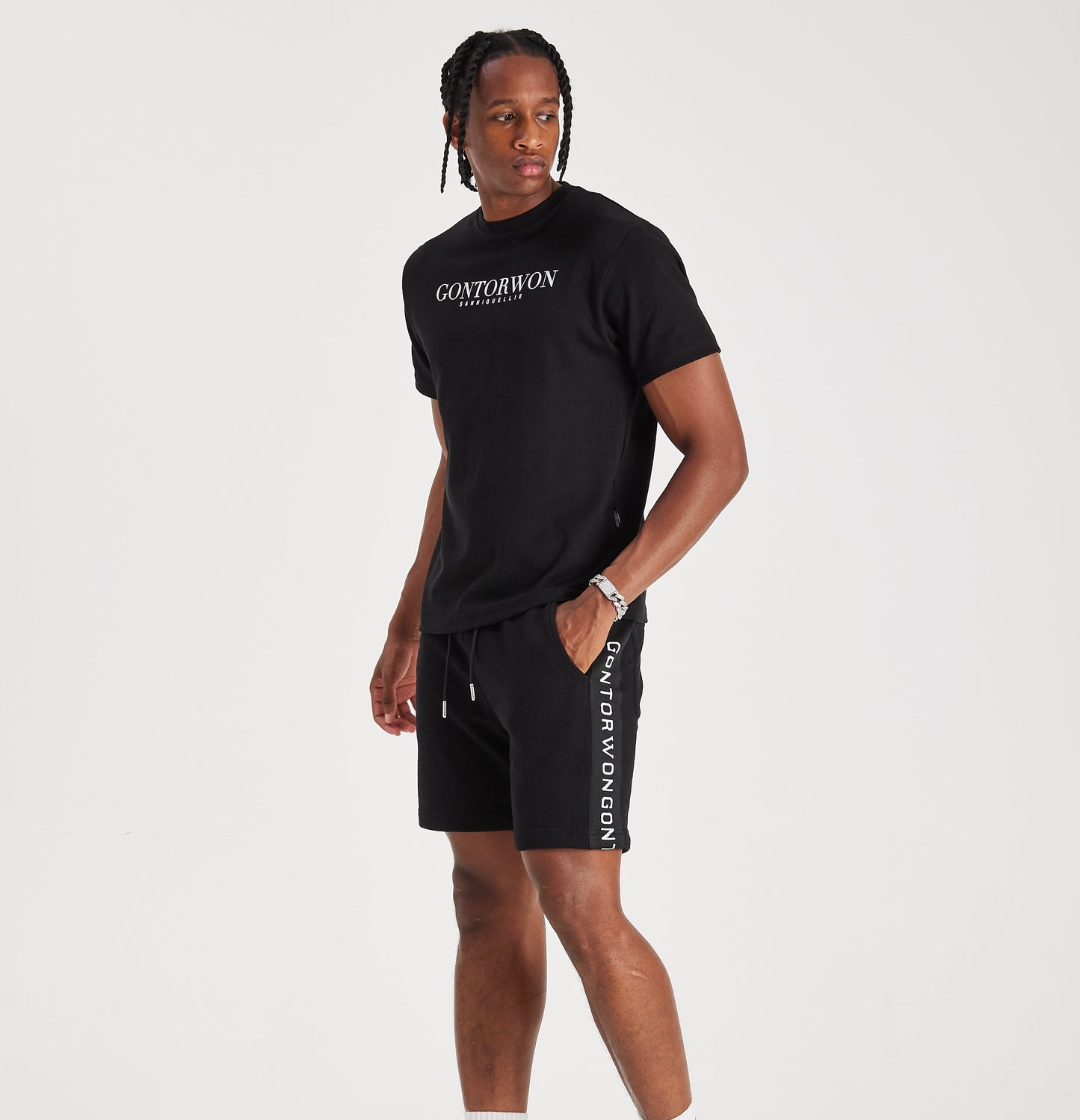 Gontorwon Black T-Shirt