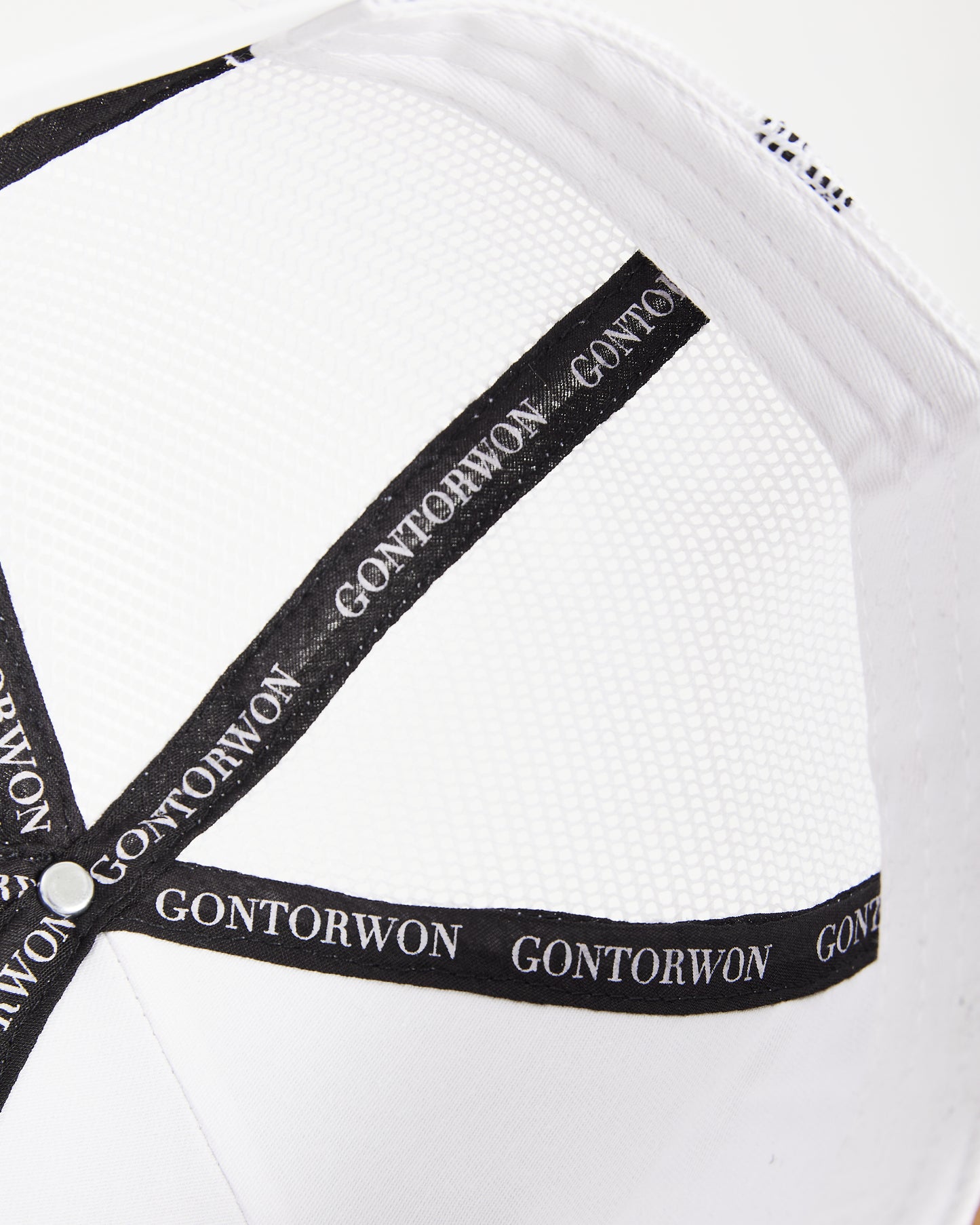 Gontorwon Beige Cap