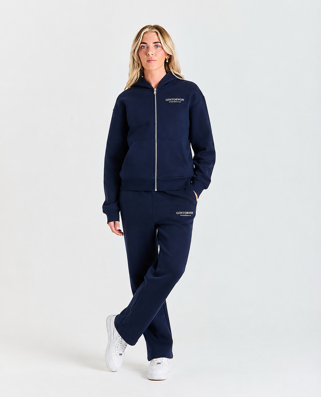 Gontorwon Sanniequellie Soft Touch Full Zip Pant Navy Women