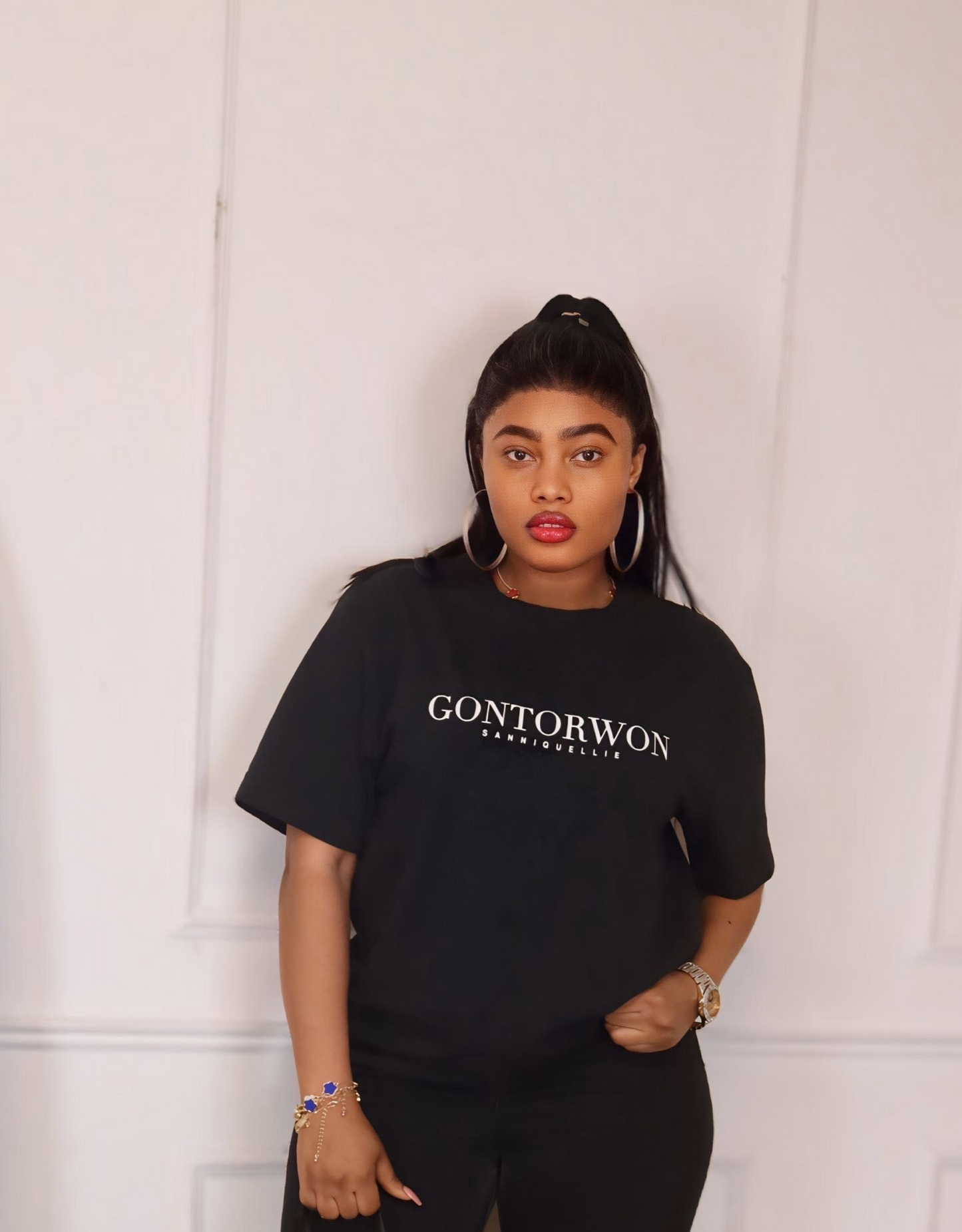 Gontorwon Black T-Shirt