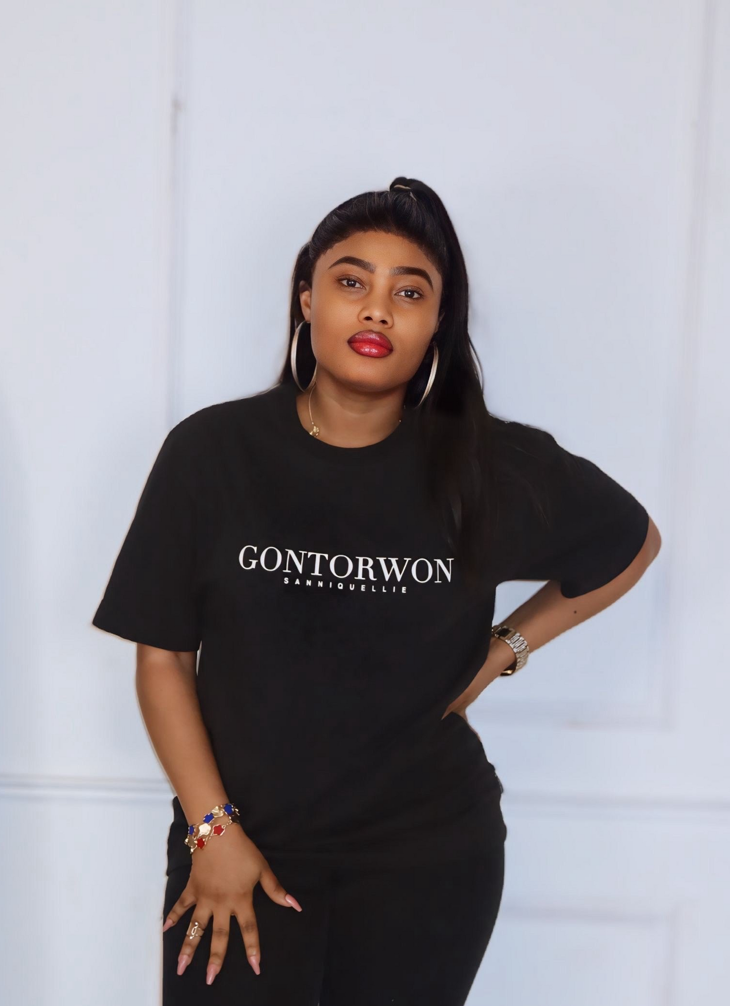 Gontorwon Black T-Shirt