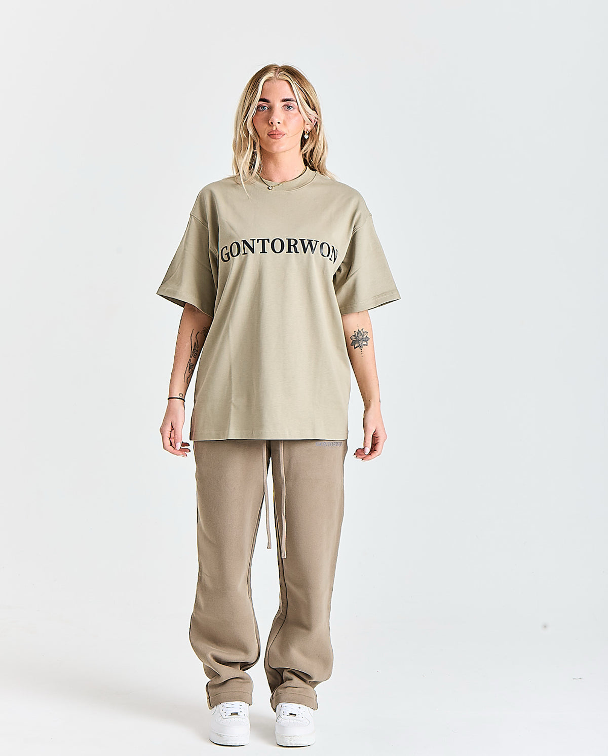 Gontorwon Corem T-Shirt Sage Woman