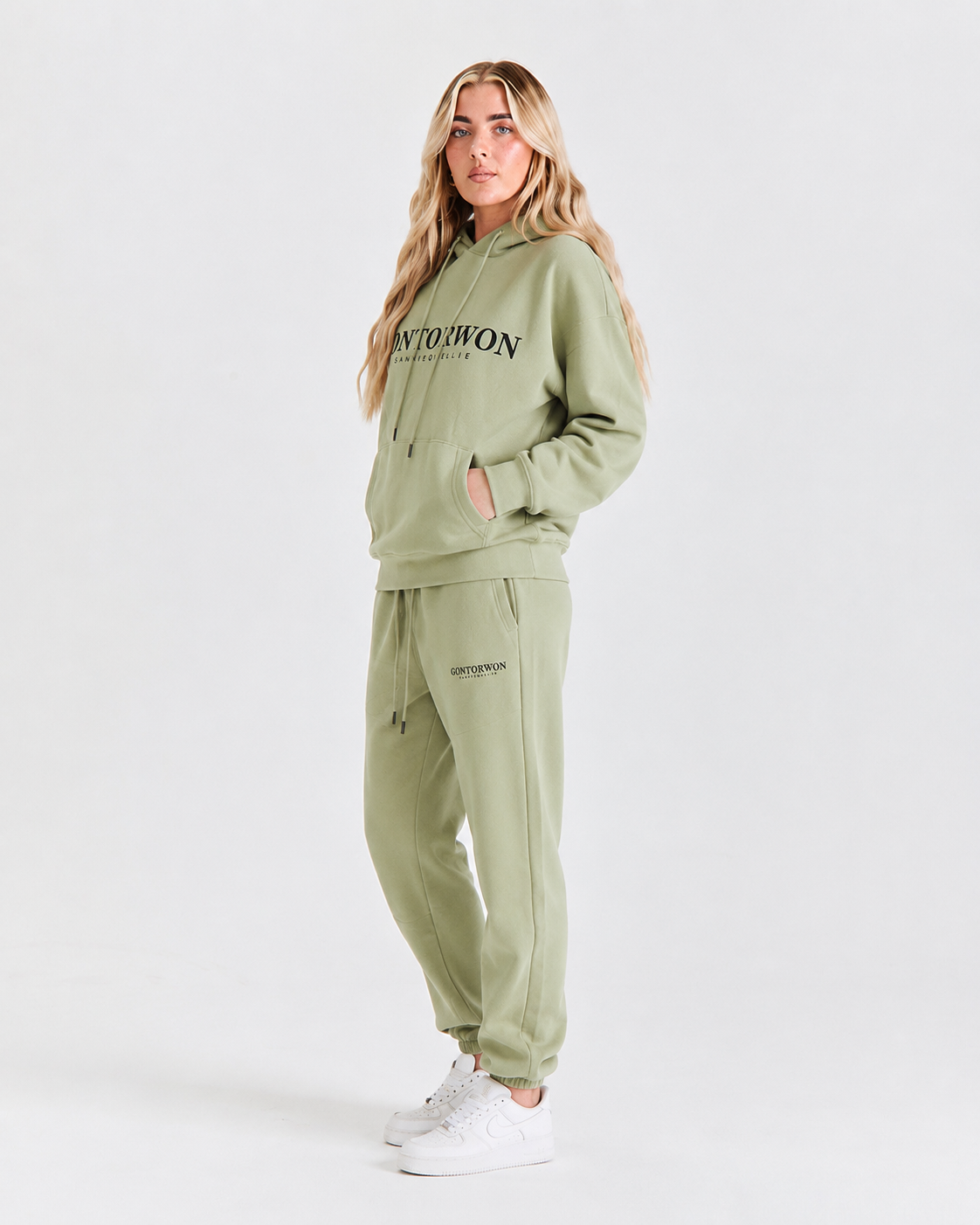 Gontorwon Sanniequellie Soft Touch Cuffed Ankle Pant Pale Sage Women