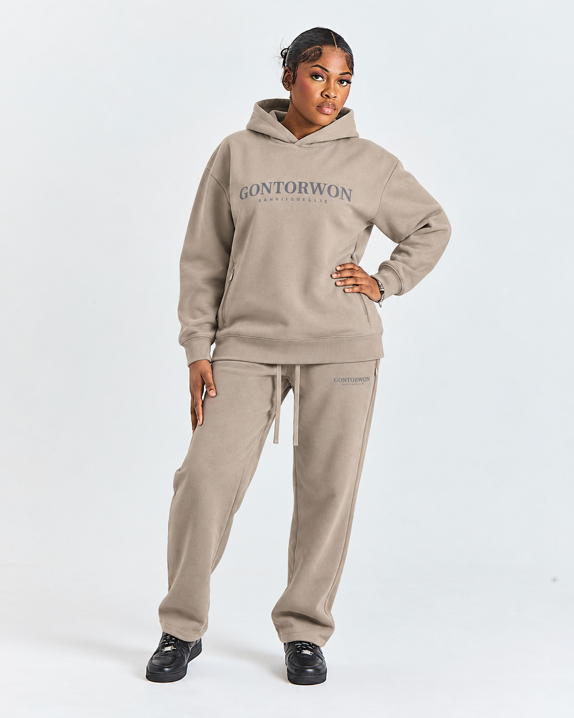 Gontorwon Sanniequellie Utility Zip-Fleece Pant Taupe Grey (Black Print) Women